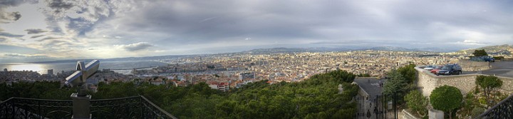 IMGP5917 - 5179x1203.jpg - Marseille à 180° vue de Notre Dame de la Garde